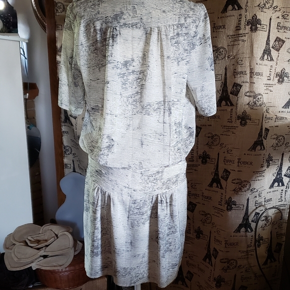 Whiite Copenhagen | Drop Waist Dress - Picture 2 of 16